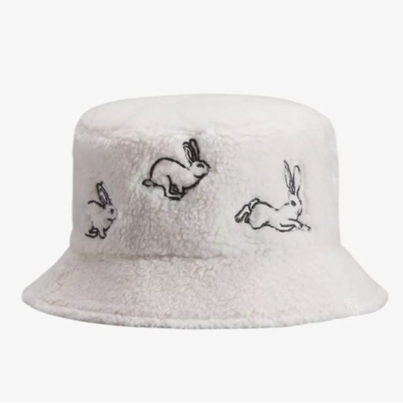 LULULEMON New Year Bucket Hat Reversible Hat Rabbit‎ Bunny Fleece Size M/L - Picture 1 of 16